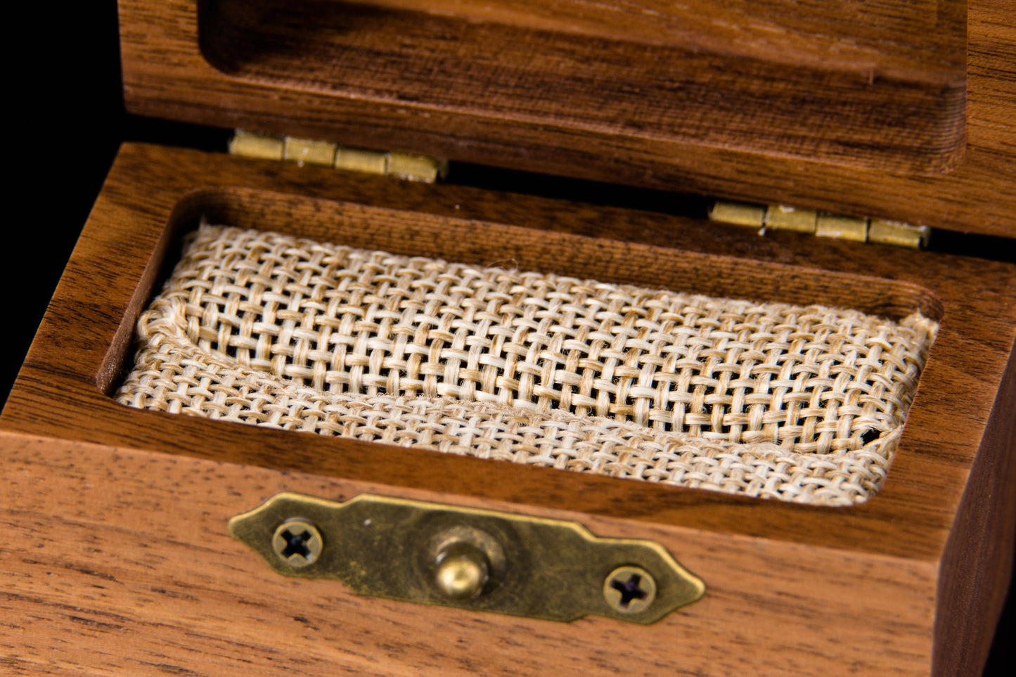 Ring / Jewelry Box - Walnut